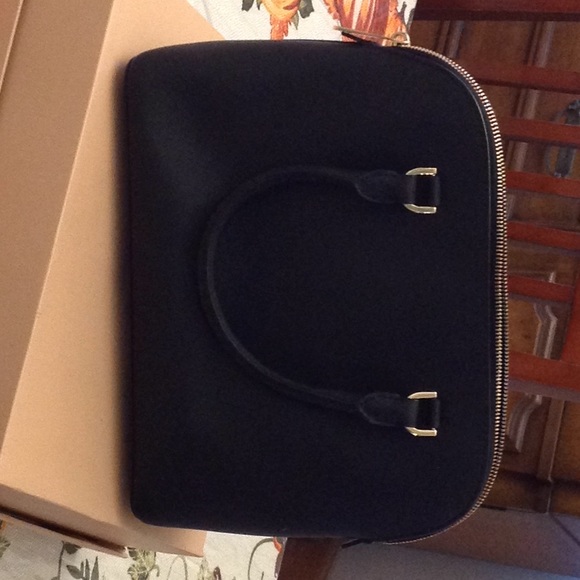 Michael Kors Cindy Leather Satchel Bag - Picture 2 of 8